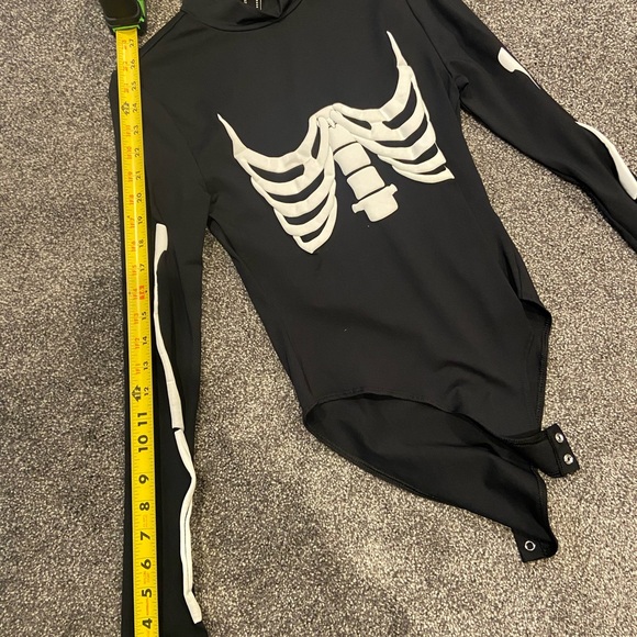 Forever 21 Black and White Skeleton Bodysuit - Picture 4 of 4
